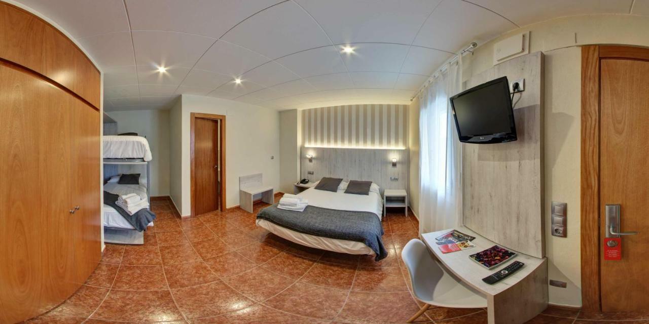 Hotel Los Angeles Figueres  Eksteriør billede